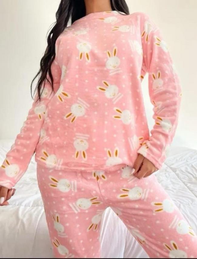 PIJAMA DE FELPA